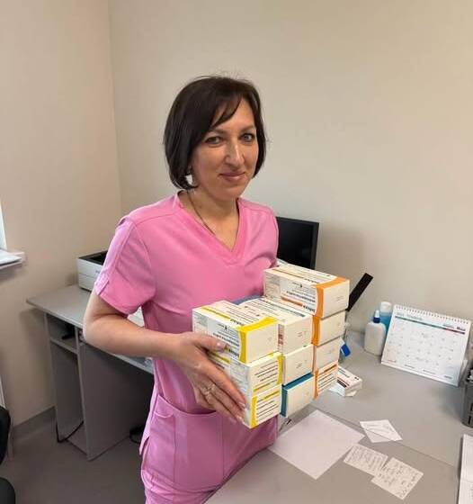 Медсестра врятувала життя пасажиру просто в тролейбусі у Вінниці