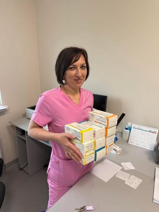 Медсестра врятувала життя пасажиру просто в тролейбусі у Вінниці