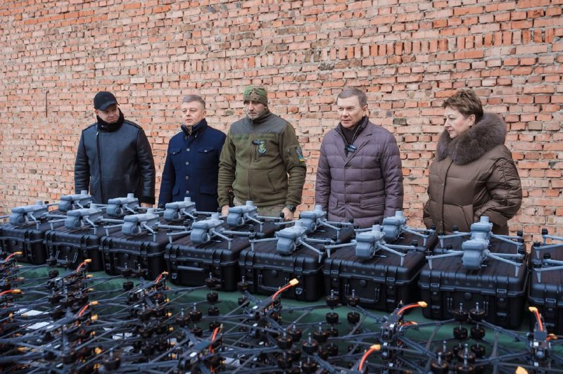 Міжрегіональний гуманітарний штаб передав 59-й бригаді 300 FPV-дронів та 20 Matrice 4T