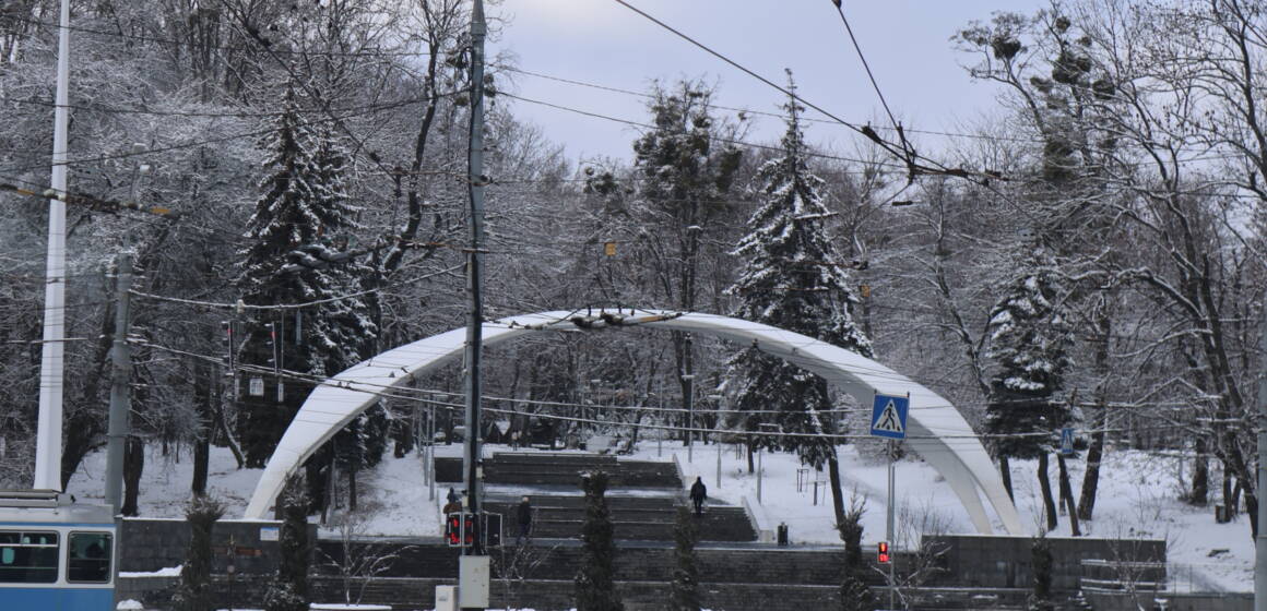 У Вінниці через роботи на мережах за низкою адрес не буде води, тепла та світла