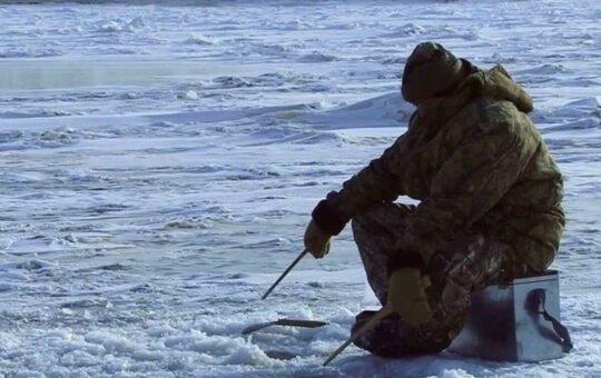 Смертельний азарт: на Південному Бузі рибалки ризикують життям (ВІДЕО)