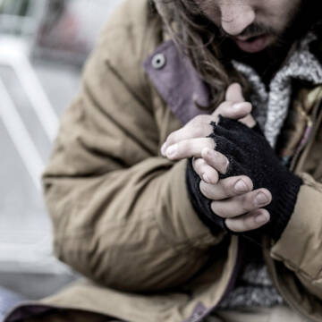 Де бездомним людям отримати допомогу у Вінниці: адреси, контакти та послуги