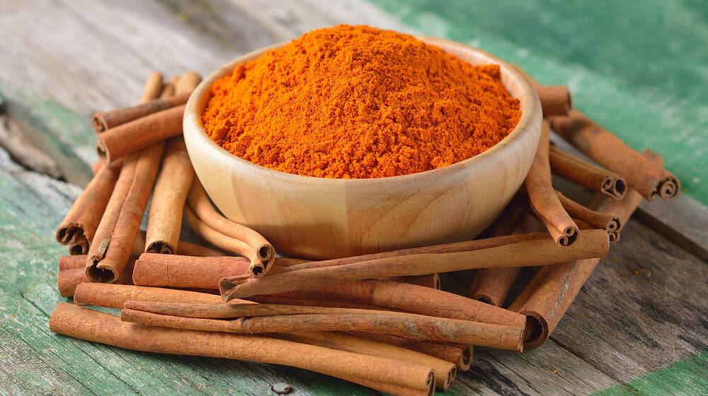 Куркума vs кориця: яка спеція ефективніше долає запалення?