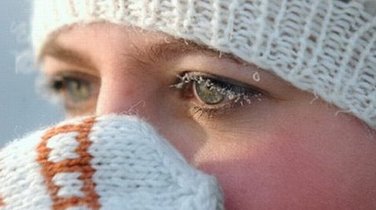 Алкоголь не гріє, а нікотин шкодить: як не замерзнути на вулиці