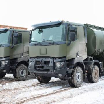 Міжрегіональний координаційний гуманітарний штаб передав два паливозаправники 59-й ОШБр імені Якова Гандзюка