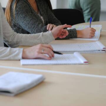 sarah-b-ofy1kmilmc0-unsplash-1-scaled Міносвіти закликало університети перейти на дистанційку або подовжити канікули