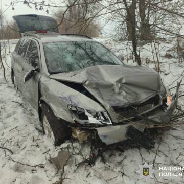 Поліція розслідує ДТП, в якій травмувався водій