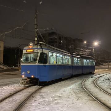 Нічна робота ВТК (3) Через складні погодні умови у Вінниці готують електротранспорт до безпечної роботи