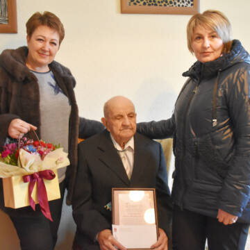 2601Сарахман23 (1) У Вінниці зі 100-річчям привітали Івана Сарахмана: думки колишнього розвідника