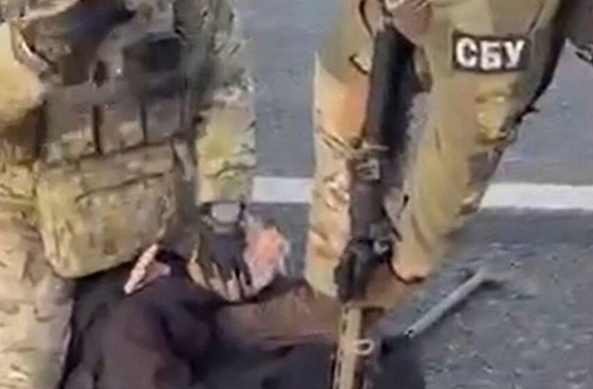 3073a1d5-d734-4a56-9be9-36278998643d Теракт у центрі Києва: СБУ затримала агентів рф, які підірвали заміноване авто