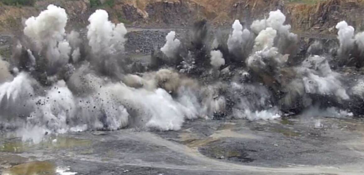 3460037-zberigayte-spokiy-u-pisarivtsi-pidrivatimut-karer Вінничан попереджають про вибухові роботи на Писарівському родовищі