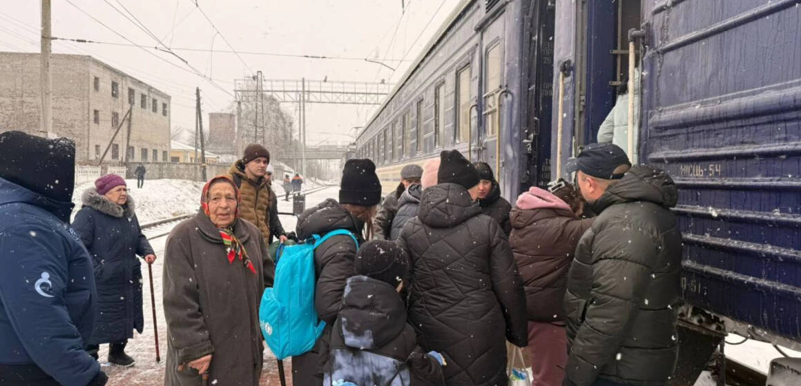 До Вінниці та інших міст прибув евакуаційний потяг із переселенцями