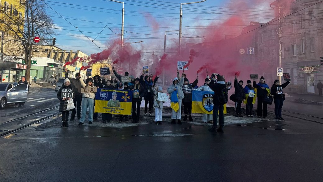 У Вінниці сьогодні провели акцію в честь пам’яті військовослужбовця Олександра Олійника на псевдо “Дізель”