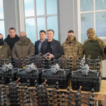 Міжрегіональний координаційний гуманітарний штаб передав «Артану» 100 FPV-дронів та п’ять Matrice 4Е