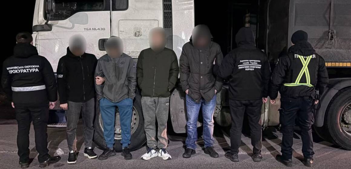 5265162823367594356 Віз до Угорщини «клієнтів» у спальному відсіку вантажівки водій із Вінниччини