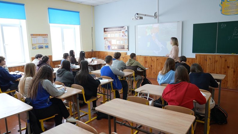 Школи без 10–11 класів: як зміниться навчання старшокласників у Вінниці