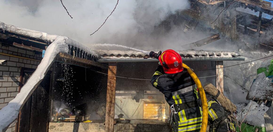 11 пожеж за добу: причинами стали людська недбалість та дитячі пустощі
