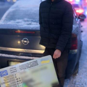 Позбавлений прав на 10 років, але знову за кермом і під кайфом