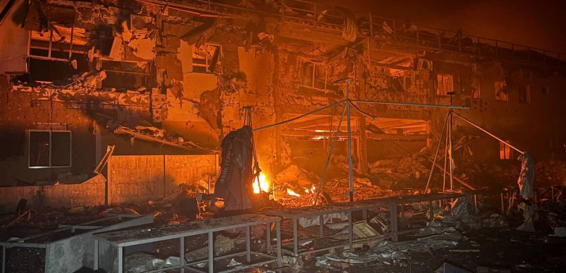 Росія вночі обстріляла енергетичну інфраструктуру України: є поранені та загиблі