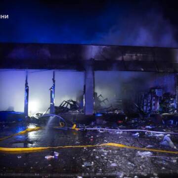 Росія атакувала Україну ракетами й дронами: є руйнування та постраждалі