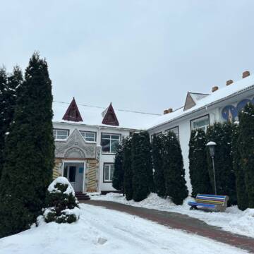 У центрі Вінниці дитсадок із мозаїками «Казковий світ» визнано пам’яткою культури