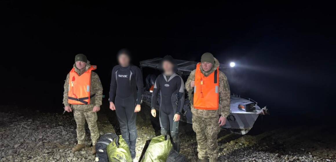 641587914_122169511034847722_307216333811950683_n Прикордонники Вінниччини затримали на Дністрі киян у гідрокостюмах