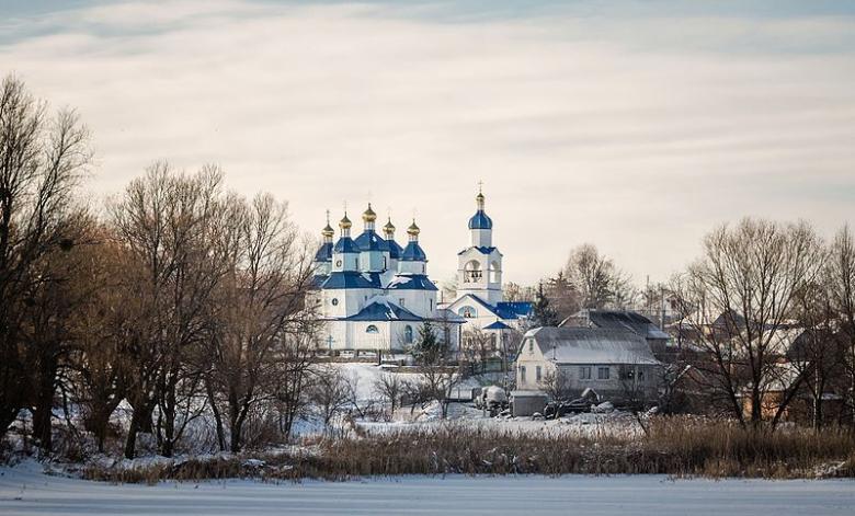 24 лютого у храмах та монастирях Вінниччини відбудуться богослужіння до Національного дня молитви