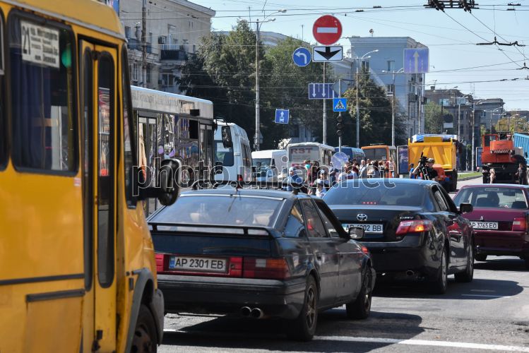 Як підготувати автомобіль до весни – поради