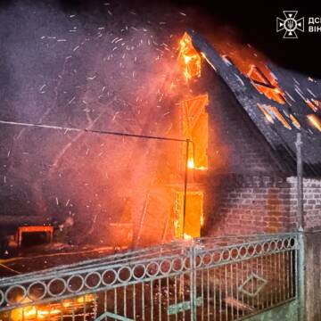Рятувальники Вінниччини ліквідували займання у будинках та легковику на Вишеньці