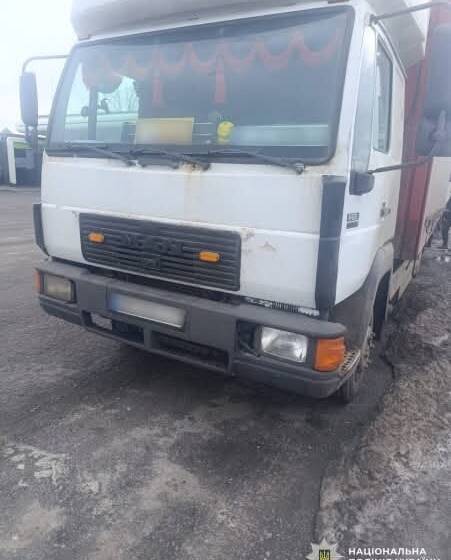 Поліція Вінниччини розшукала 19-річного водія фури, який скоїв смертельни наїзд