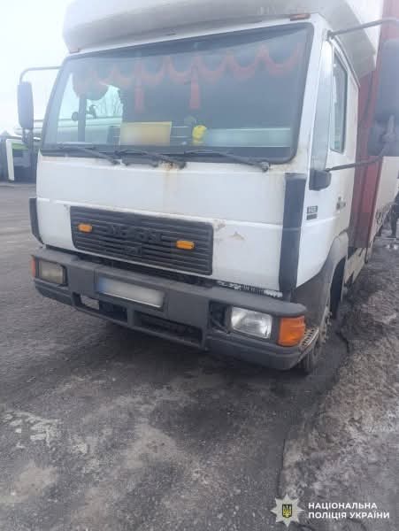 Поліція Вінниччини розшукала 19-річного водія фури, який скоїв смертельни наїзд