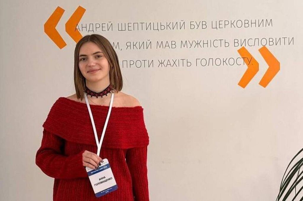 Анна Головащенко з Вінниччини стала переможницею Національного конкурсу учнівських відеосюжетів «Репортер»
