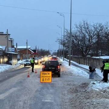 Внаслідок ДТП на вулиці Данила Нечая потерпіла пішохідка