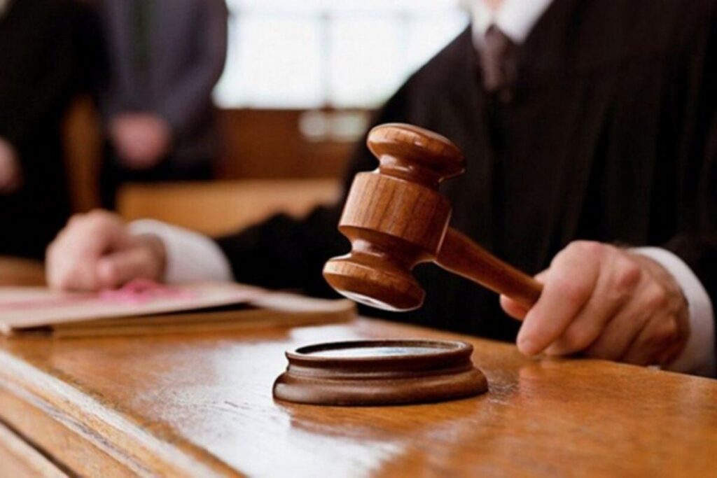 У Вінниці директор лікарні підозрюється у привласненні 700 тисяч гривень з бюджету