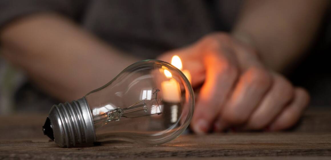 На Вінниччині й надалі застосовують графіки відключень світла