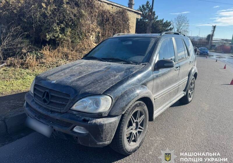 ДТП у Могилеві-Подільському: під колеса Mercedes потрапив 86-річний пішохід