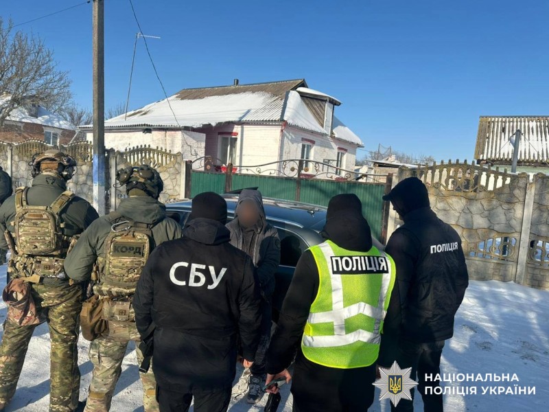 На Вінниччині викрили торговця зброєю