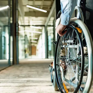 Без бар’єрів: як Вінниця адаптує транспорт і житло під потреби маломобільних мешканців