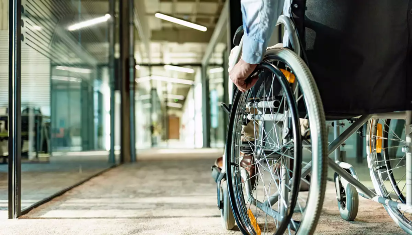 Без бар’єрів: як Вінниця адаптує транспорт і житло під потреби маломобільних мешканців