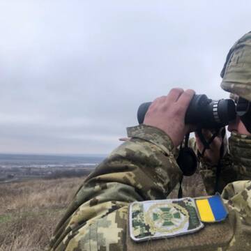 Трагедія на кордоні: з Дністра підняли тіло чоловіка, який намагався переплисти річку