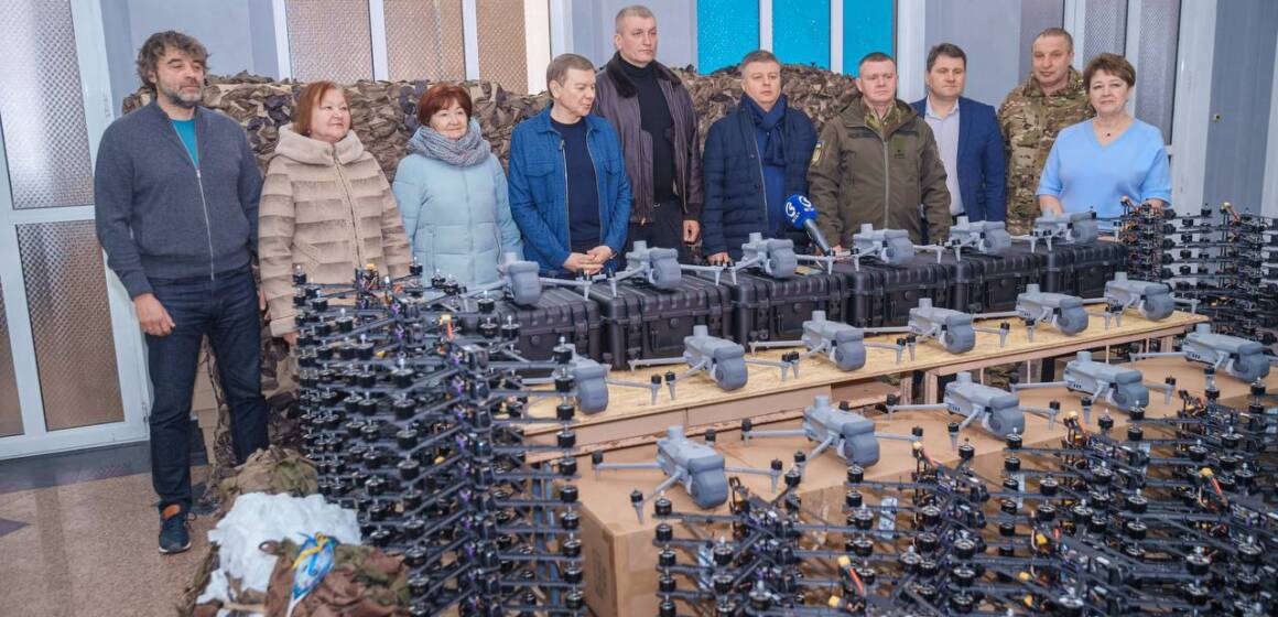 photo_5253506045903049676_y Міжрегіональний координаційний гуманітарний штаб передав 3-й штурмовій та 120-й бригадам FPV-дрони, Matrice 4-E та маскувальні сітки