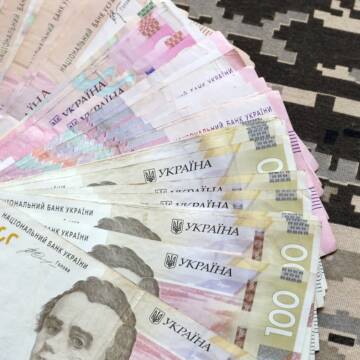 Хто працює на критичних підприємствах, отримає нові виплати від 200 тисяч – Рада ухвалила закон