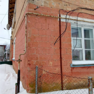 Обкрадав оселі й автівки: у Калинівці викрили місцевого жителя