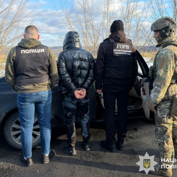 8 тисяч за «квиток» з України: на Вінниччині зупинили нелегальний трансфер