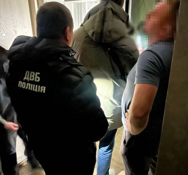 Зупинка серця та відбита селезінка: на Вінниччині судитимуть поліцейських за катування затриманого