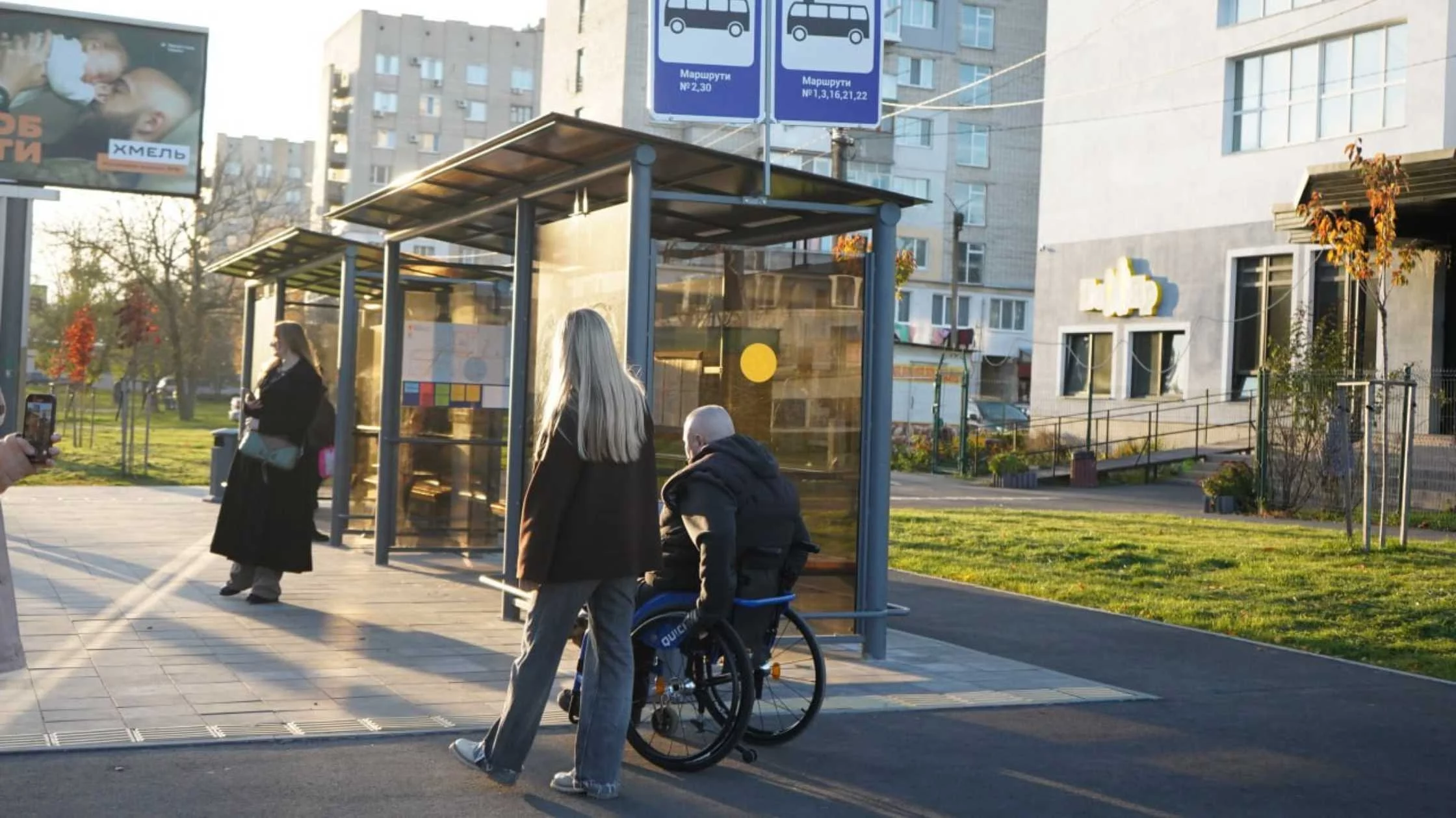 Вінниця масштабує проєкти з безбар’єрності у 2026 році: оновлюють вулиці, транспорт і житло