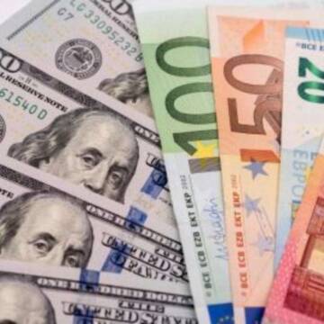 Долар подешевшав: НБУ оновив курс валют на 26 березня