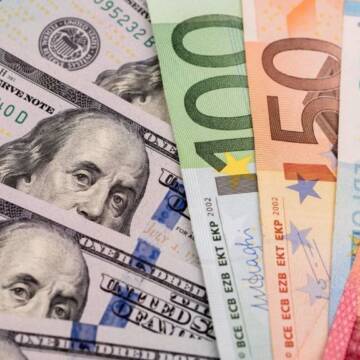 Гривня трохи зміцнилася: курс долара, євро та злотого на 16 березня