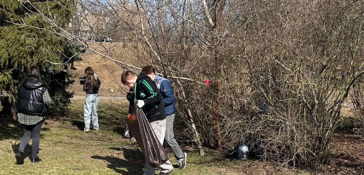Муніципальна варта запрошує вінничан долучитися до весняного прибирання міста