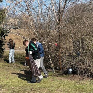 Муніципальна варта запрошує вінничан долучитися до весняного прибирання міста
